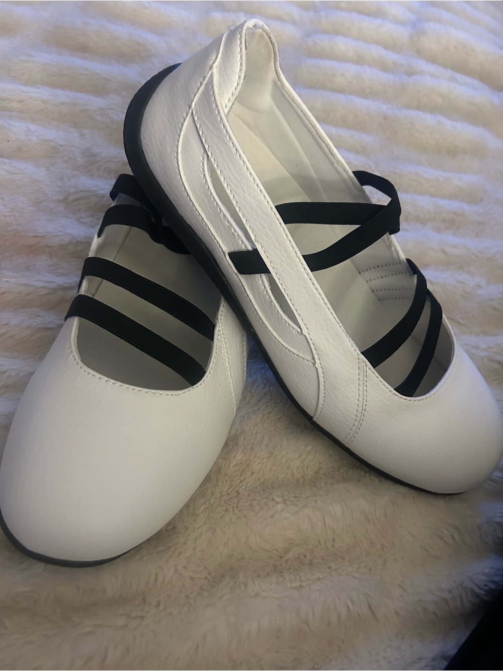 Women's White Ballet Flats with Black Elastic Straps — Classic Slip-On Loafers